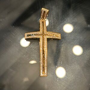 gold and diamond cross